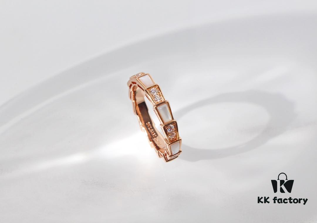 Bvlgari Serpenti Ring with White Mother-of-Pearl and Diamonds