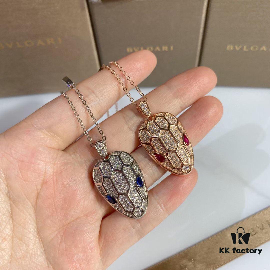 BVLGARI-inspired Snake Necklace, Luxury High-End Fashion Jewelry with Premium Carbon Crystal, Exquisite Hollow Carving and Gold Plating, Celebrity Style Bracelet Replica