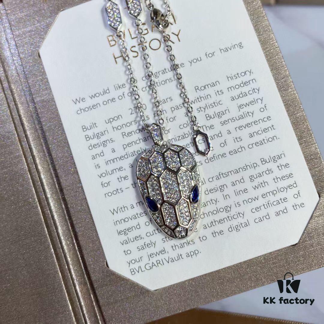 Bulgari ✨ Beloved by Celebrities ✨ Fashionable Luxury Item - Bulgari Serpenti Necklace, Upgraded Luxury Snake Design 👍 BVLGARI New Arrival 🆕 Imported Craftsmanship with Full High-Carbon Diamonds, Exquisitely Hollowed Inner Rim, Real Gold Plating, Vivid and Lifelike Shape [Color][Color][Color] Bracelet, Original Logo Reproduced