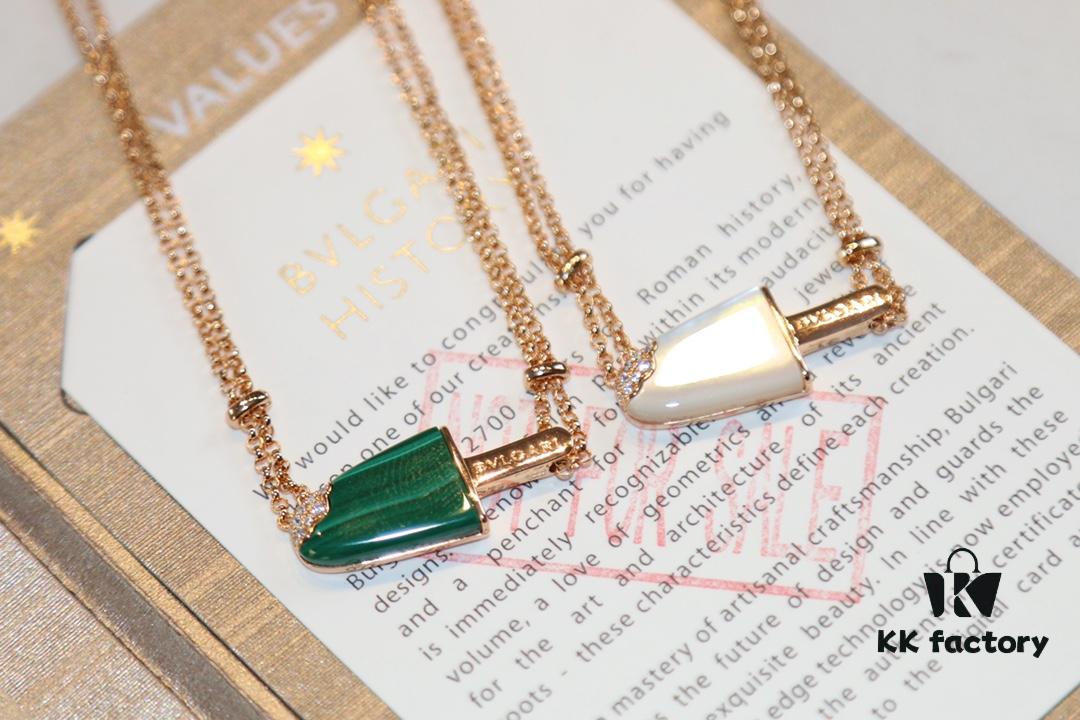 BVLGARI Bulgari New White Mother-of-Pearl and Malachite Ice-Cream Necklace