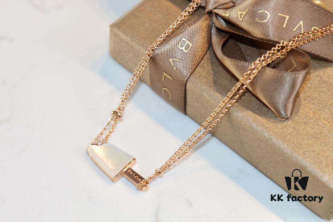 BVLGARI Bulgari New White Mother-of-Pearl and Malachite Ice-Cream Necklace