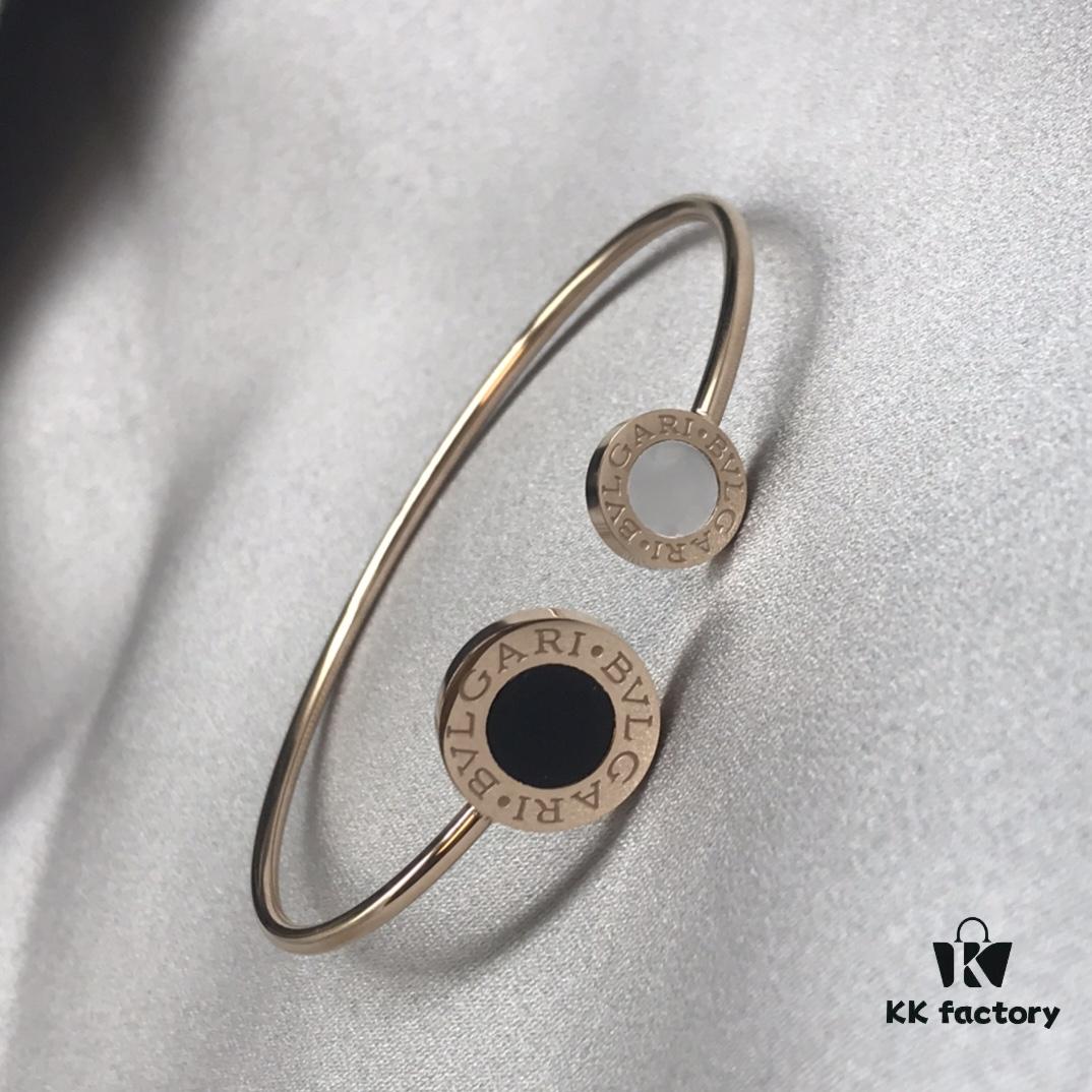 NEW Bvlgari-style Mother-of-Pearl Bracelet, High-End Custom Design, Solid 925 Sterling Silver with 18K Gold Plating