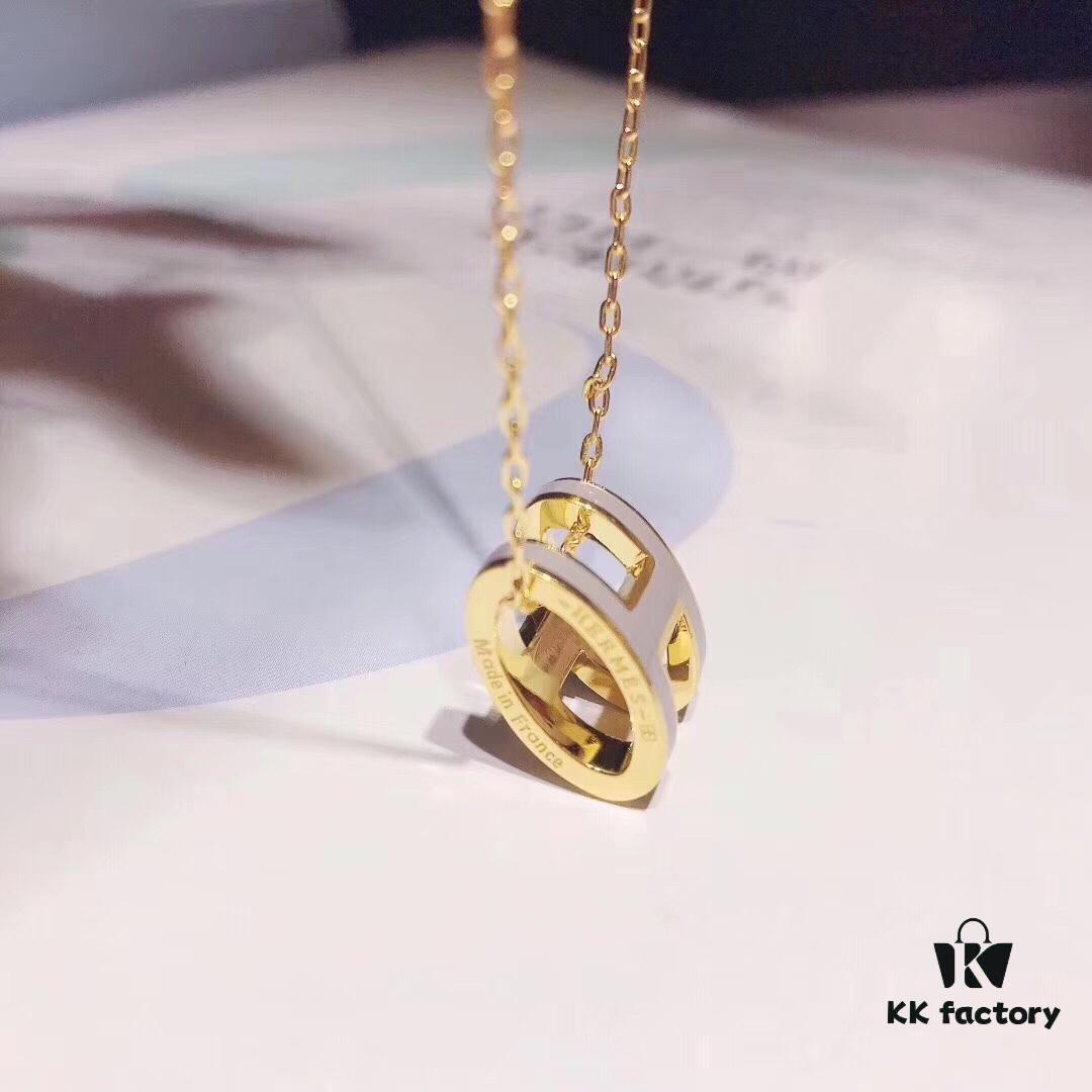 HER*ESH Hermès Classic H Necklace – Latest Arrival in Milk Tea Gray Tone, Elegant and Refined!