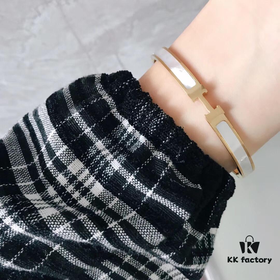 Hermes Titanium Steel with Natural White Shell Narrow Bracelet - Classic Design