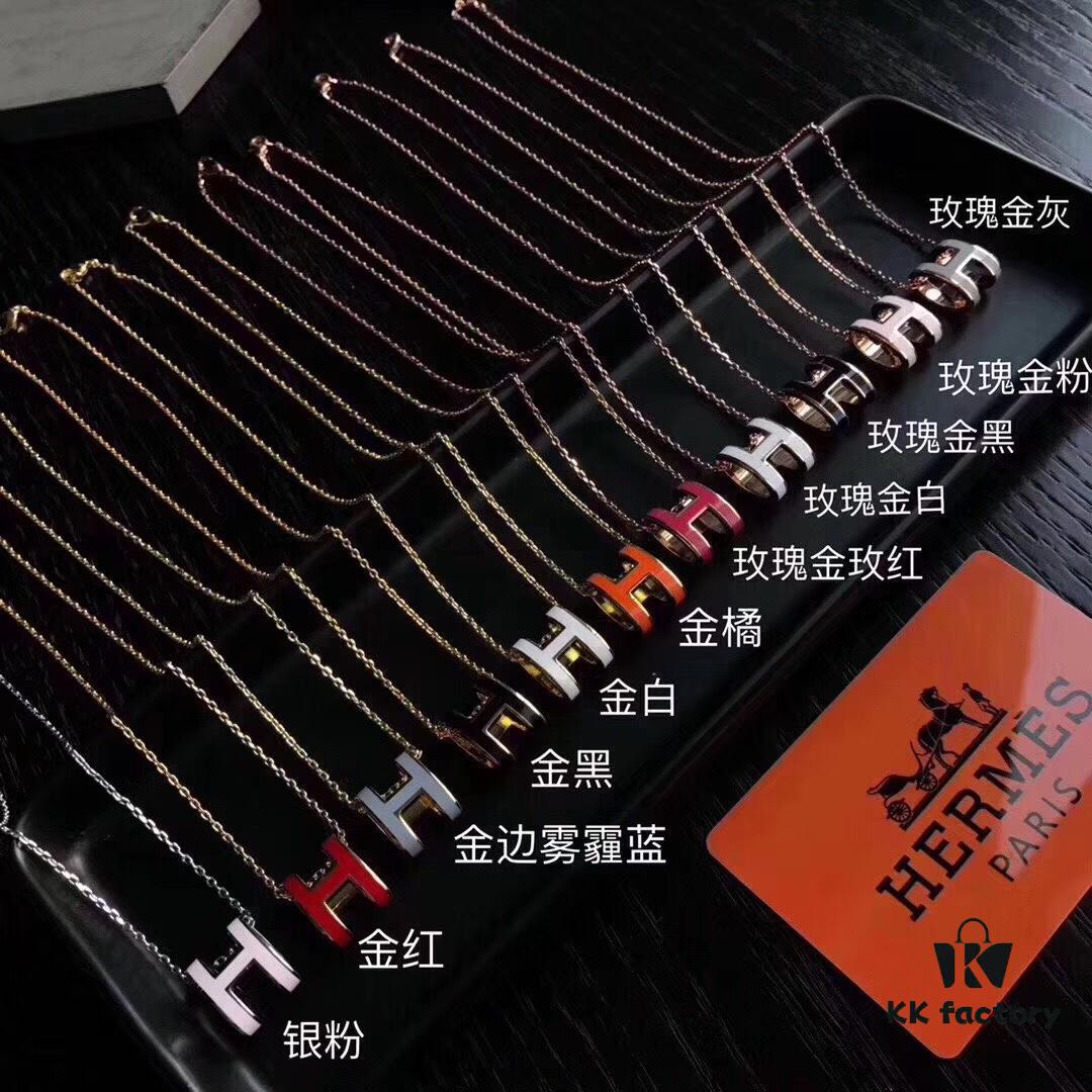 Hermès Enamel Curved H Necklace 2017 Version with Chain Design – Gold, Rose Gold, and White Gold Options