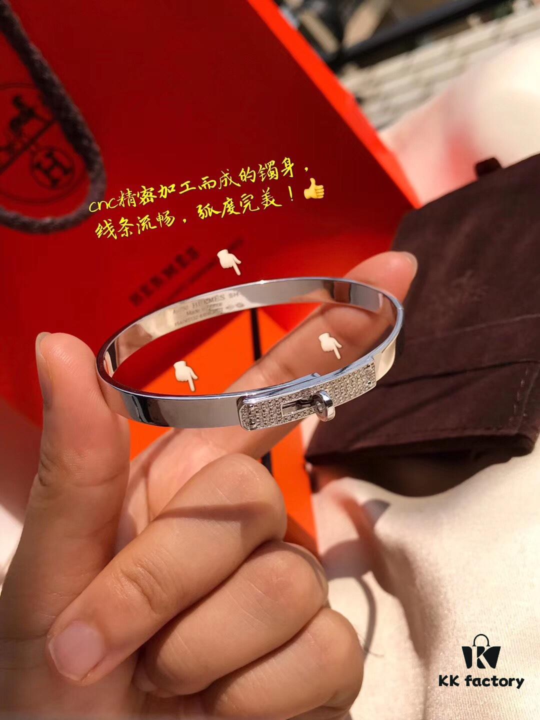 Hermès Kelly White Gold Half-Diamond Bracelet