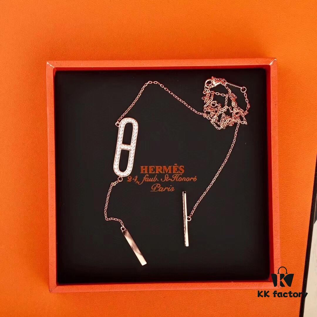 Hermes Pig Nose Necklace, High-End Custom V Gold Plated with 0.5 Thick Gold Coating