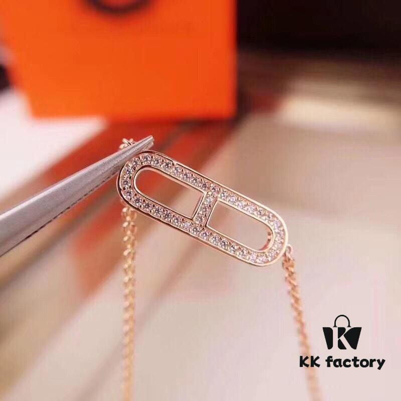 Hermes Pig Nose Necklace, High-End Custom V Gold Plated with 0.5 Thick Gold Coating