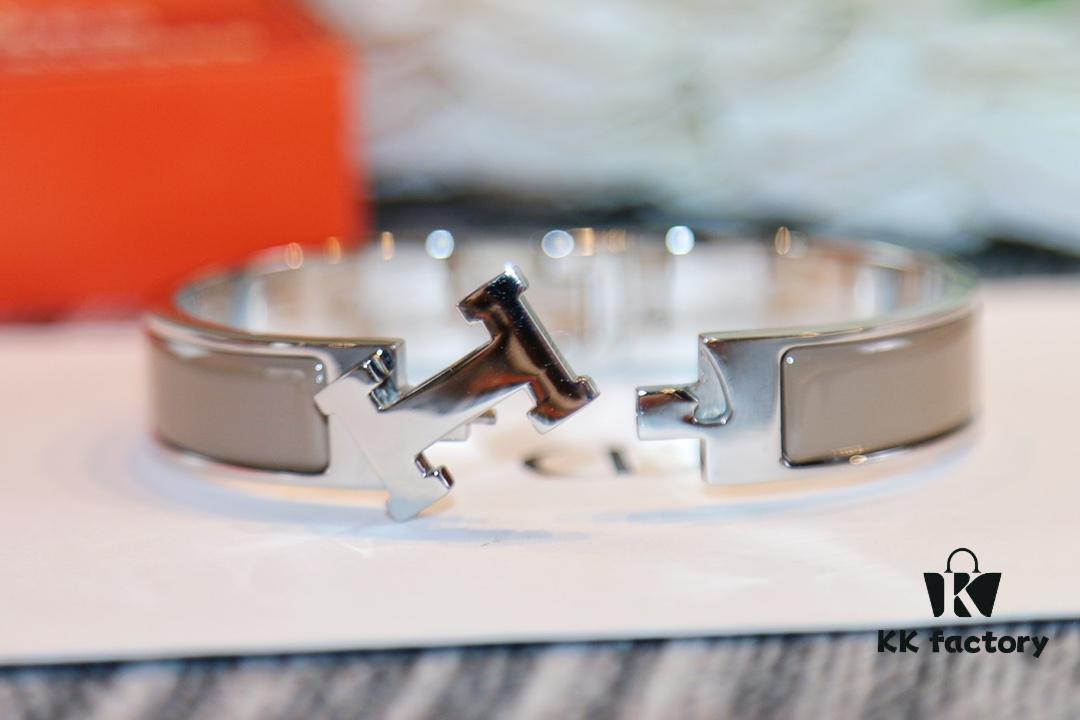 New Arrival Bloodline of Dynasty Hermes Classic H Bracelet