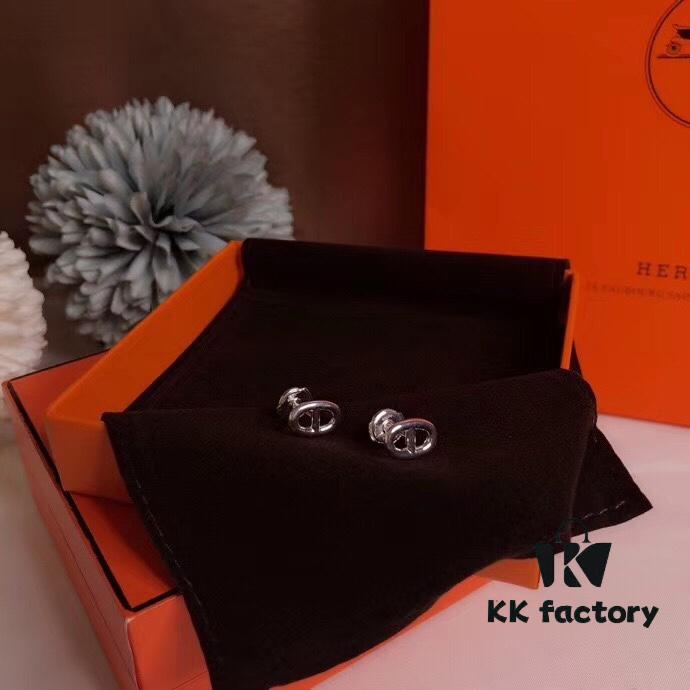 Mini Hermès Pig Nose Stud Earrings / Necklace, Trendy and Fashionable