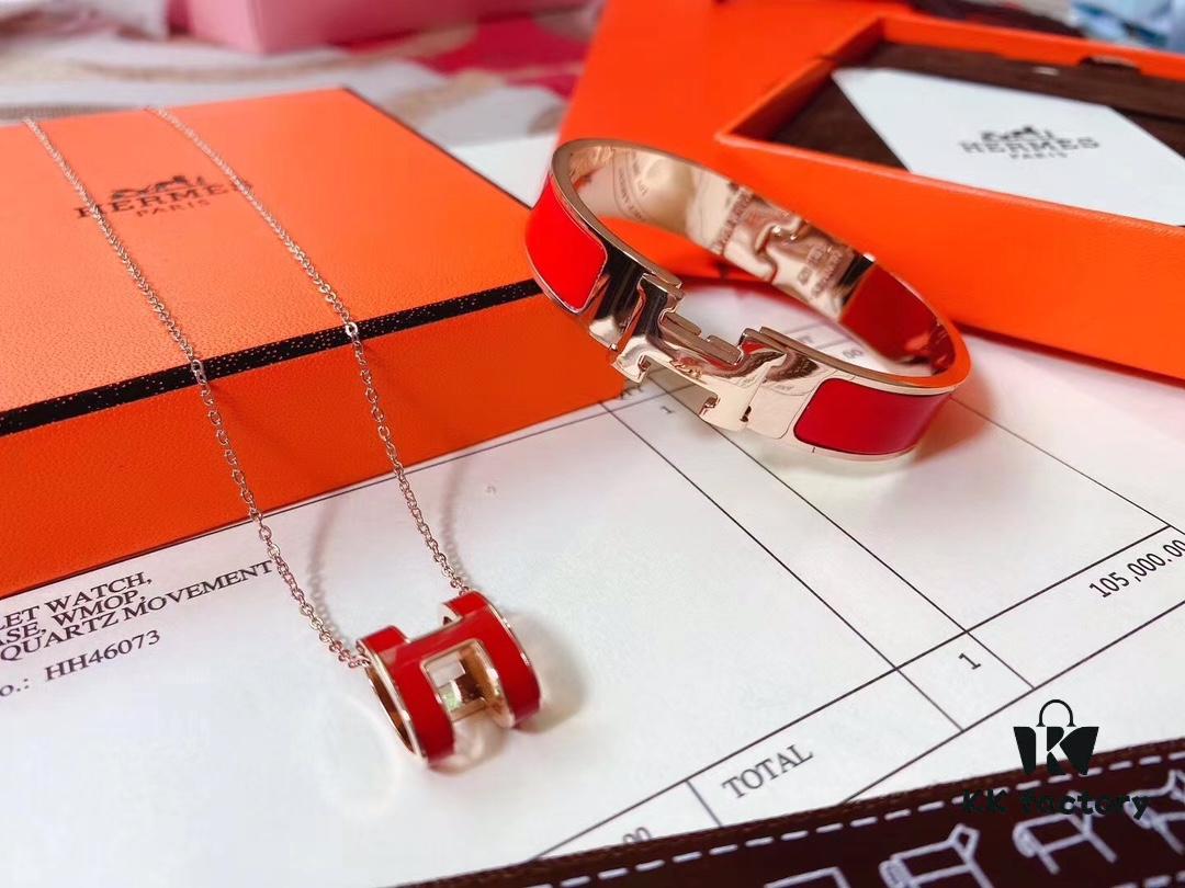 Hermès Bracelet & H Necklace Set - Premium Quality, Rose Gold, Classic Red, Long-Lasting Color