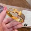 Hermès Hermas Classic H Bracelet, Trendy Gold Tone, Ultra-Elegant Beige Tea Color, ZP Mold Technology, Original Material, Heavy Craftsmanship