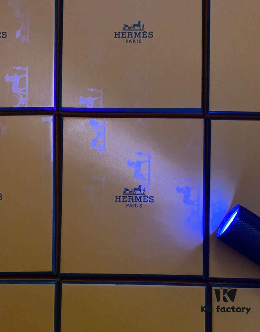 Hermès packaging with radiation, extremely rare on the market