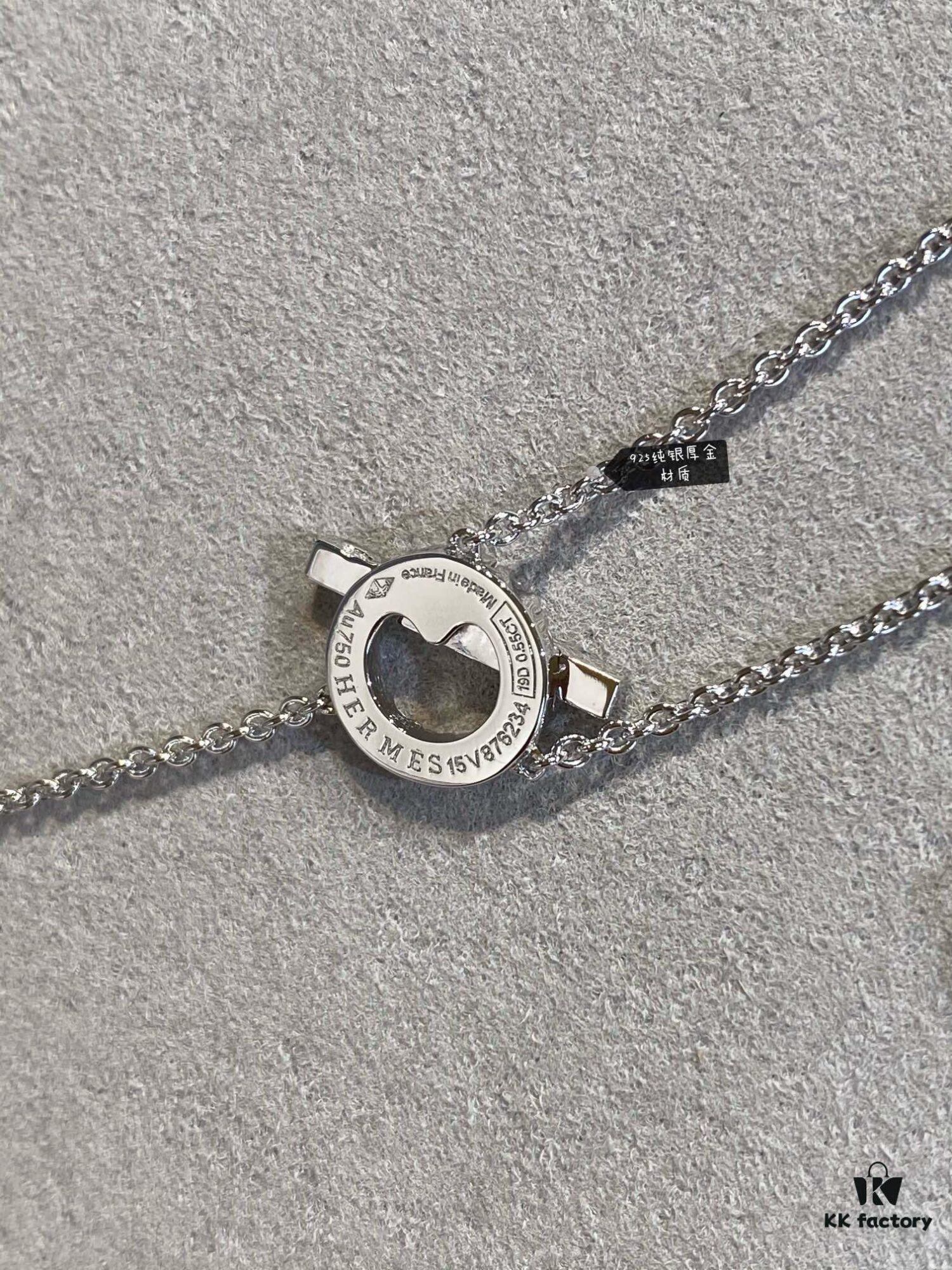 Hermes Finesse Series, Small Q, New Silver Color, Y-Necklace and Bracelet