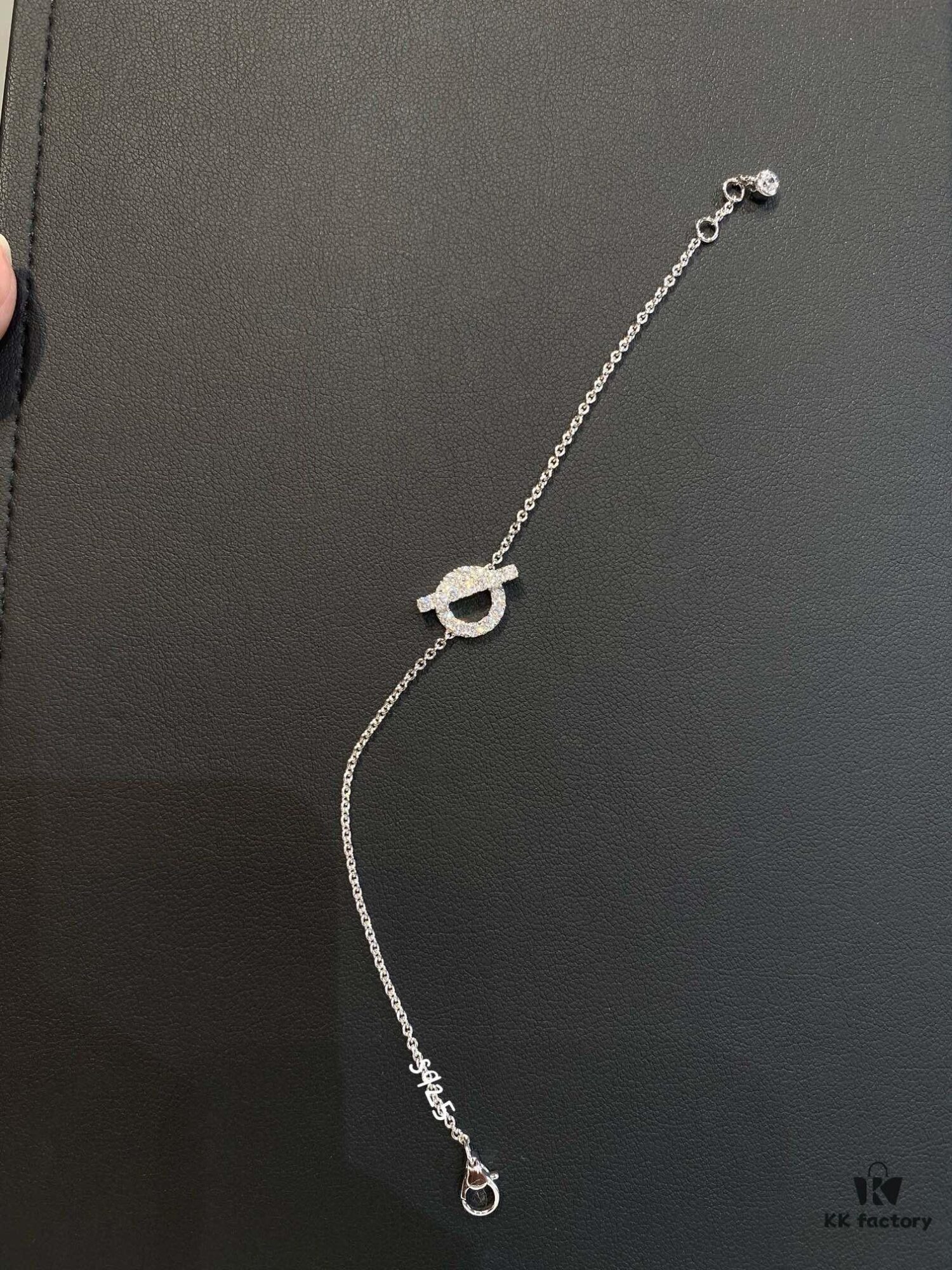 Hermes Finesse Series, Little Q, New Silver Color, Y-Shaped Necklace and Bracelet