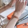 New Arrival Hermès Kelly Series Bracelet, Pure Silver with Thick Gold Plating, Standard 18K Rose Gold Tone, Lightweight and Elegant Design, Iconic Kelly Lock Closure, A Must-Have Accessory for Stylish Women