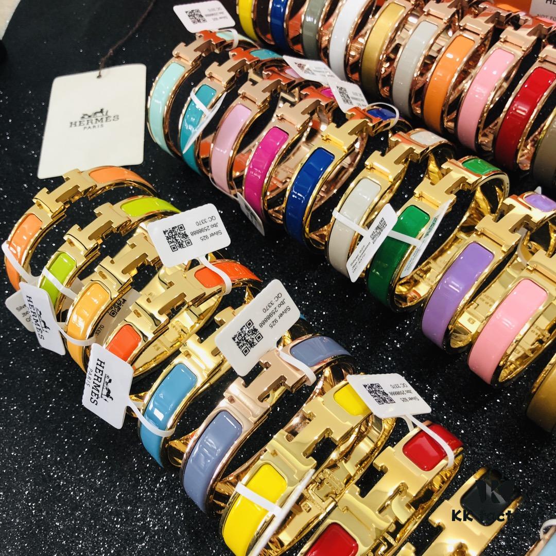 Hermès High-Replica Enamel 'Clic H' Bracelet in Rose Gold – Complete Set with Stickers, Tags, and Receipts – Classic Couple's Design, Sizes 17 & 19