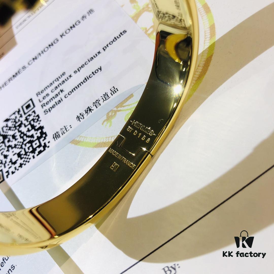 Hermès High-Replica Enamel 'Clic H' Bracelet in Rose Gold – Full Set with Stickers, Tags, and Receipts – Classic Couple's Design (Sizes 17 & 19)