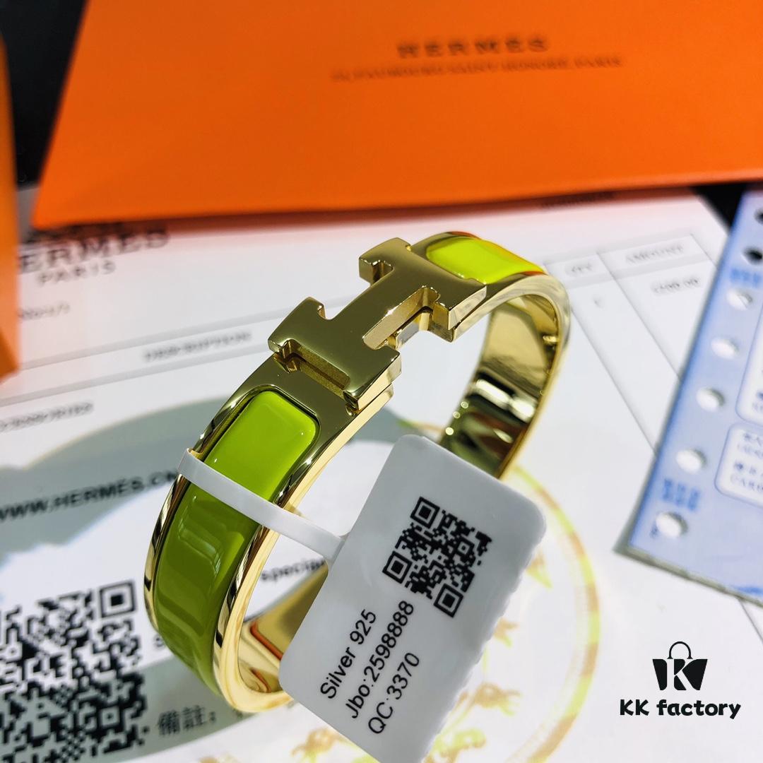 Hermès High-Replica Enamel 'Clic H' Bracelet in Rose Gold – Classic Unisex Design, Perfect for Couples, Sizes 17 & 19 Available