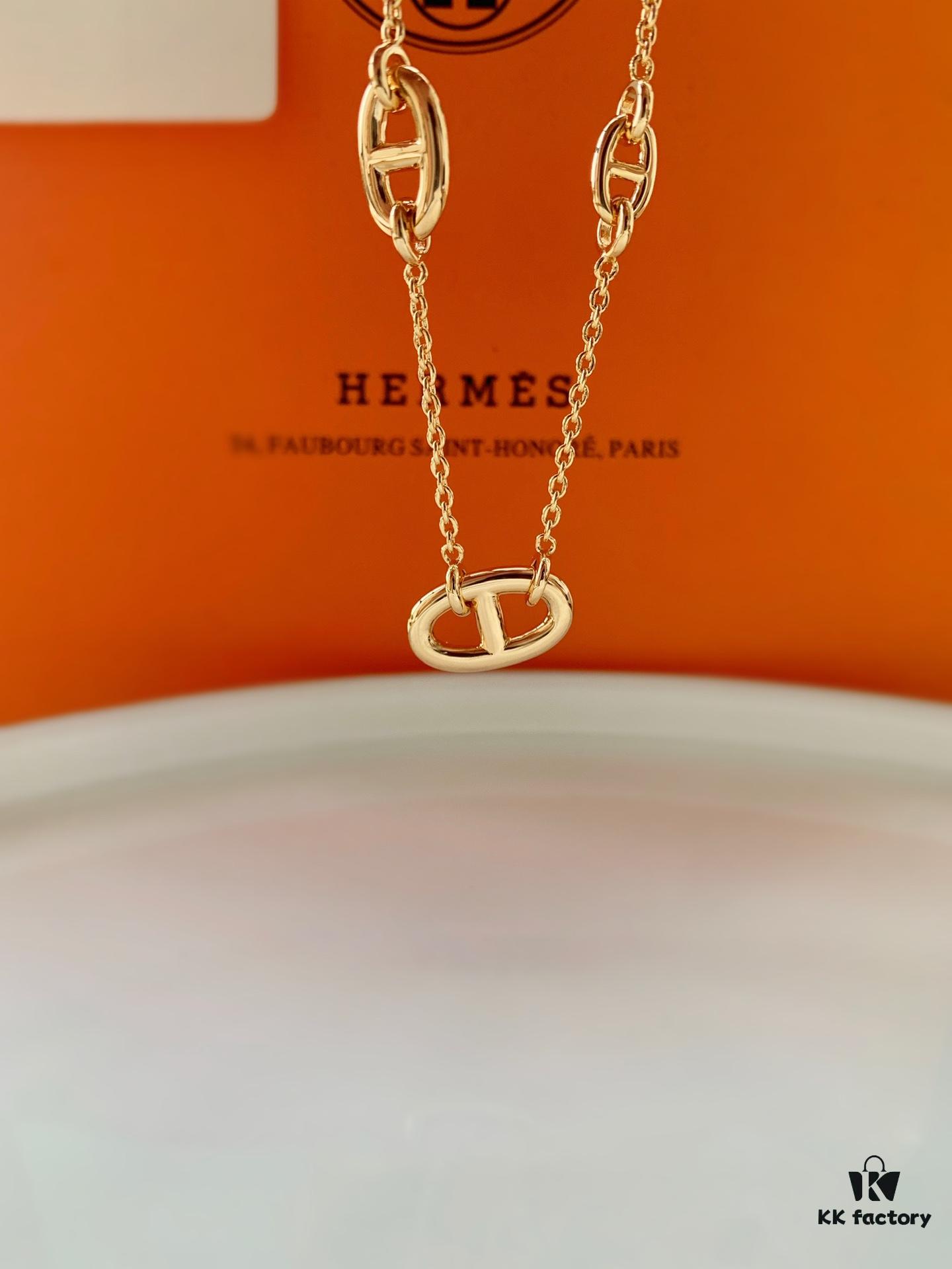 Hermes H Pig Nose Bracelet, Latest Jewelry Collection from Boutique! A Perfect Classic Icon!