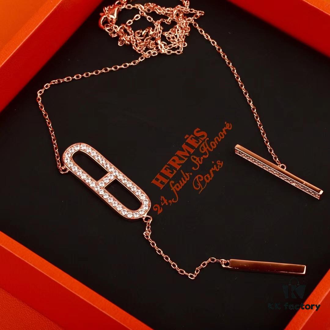 New Arrival Hot Pig Nose 🐽 Hermès® Necklace 1:1 High-Quality Custom Edition, Electroplated 18K Gold, Original Materials, Cabinet-Synchronized CNC Polishing