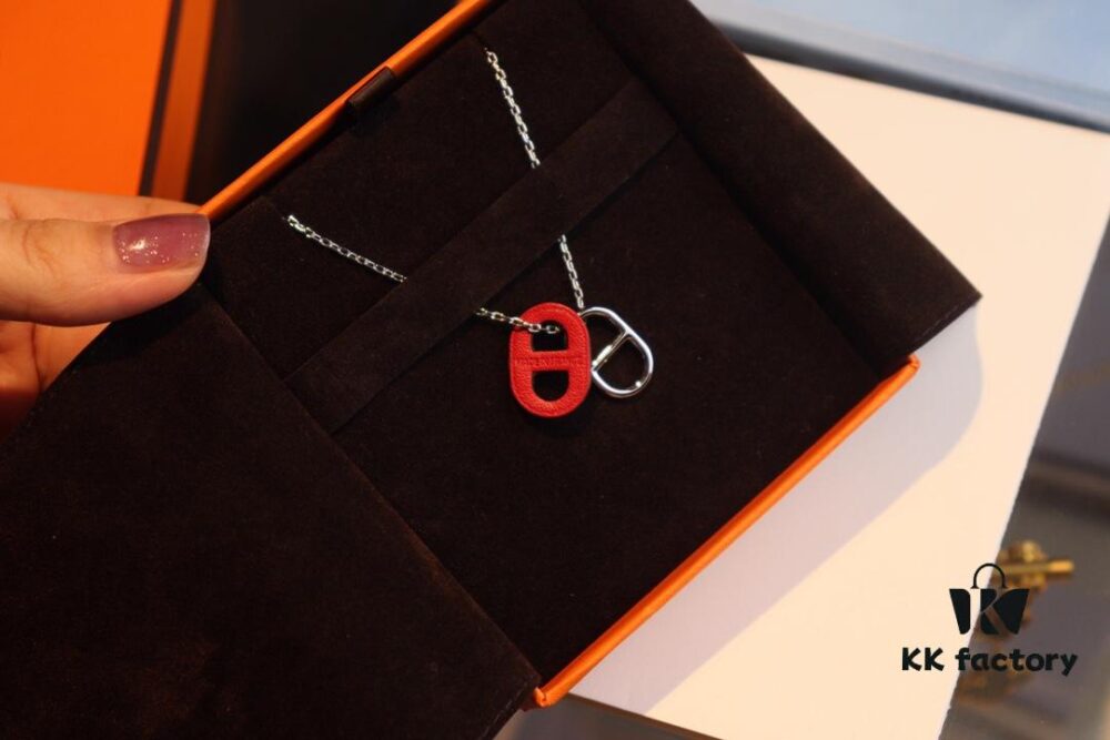 Affordable Hermès-style Pig Nose Necklace by o'mai|lon