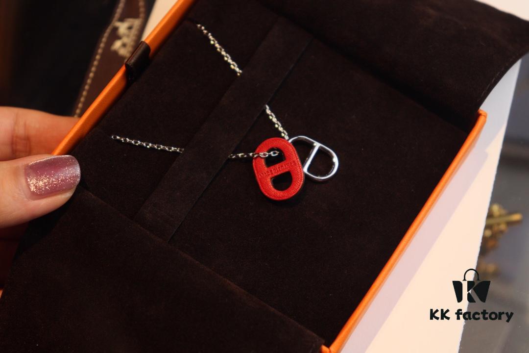 Affordable Hermès-style Pig Nose Necklace by o'mai|lon