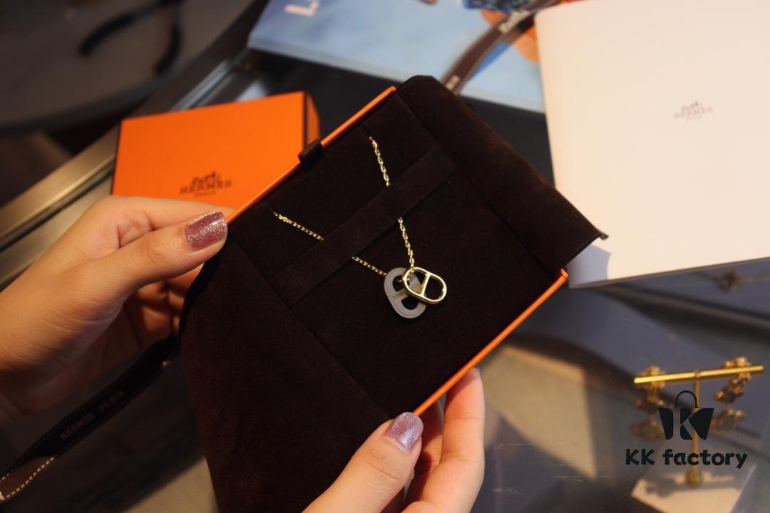 Affordable Hermès-style Pig Nose Necklace by O'mai|lon