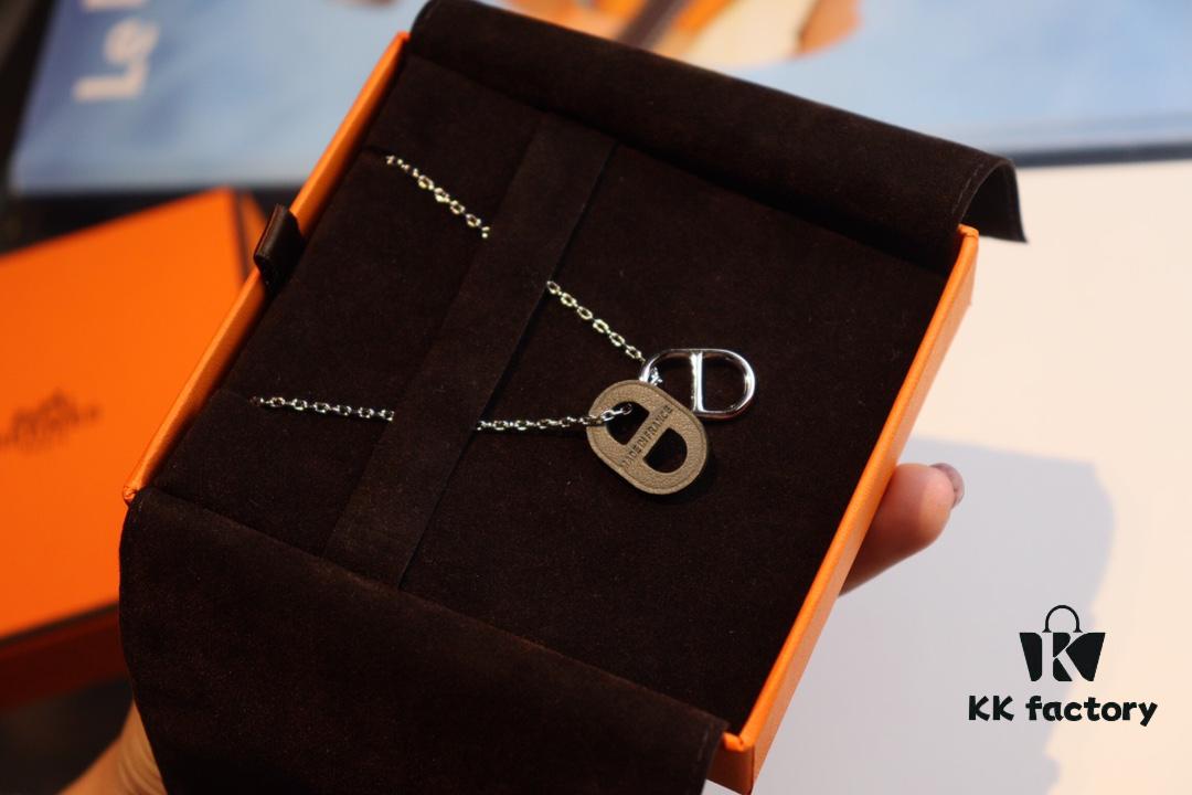 Affordable Hermès-style Pig Nose Necklace by o'mai|lon