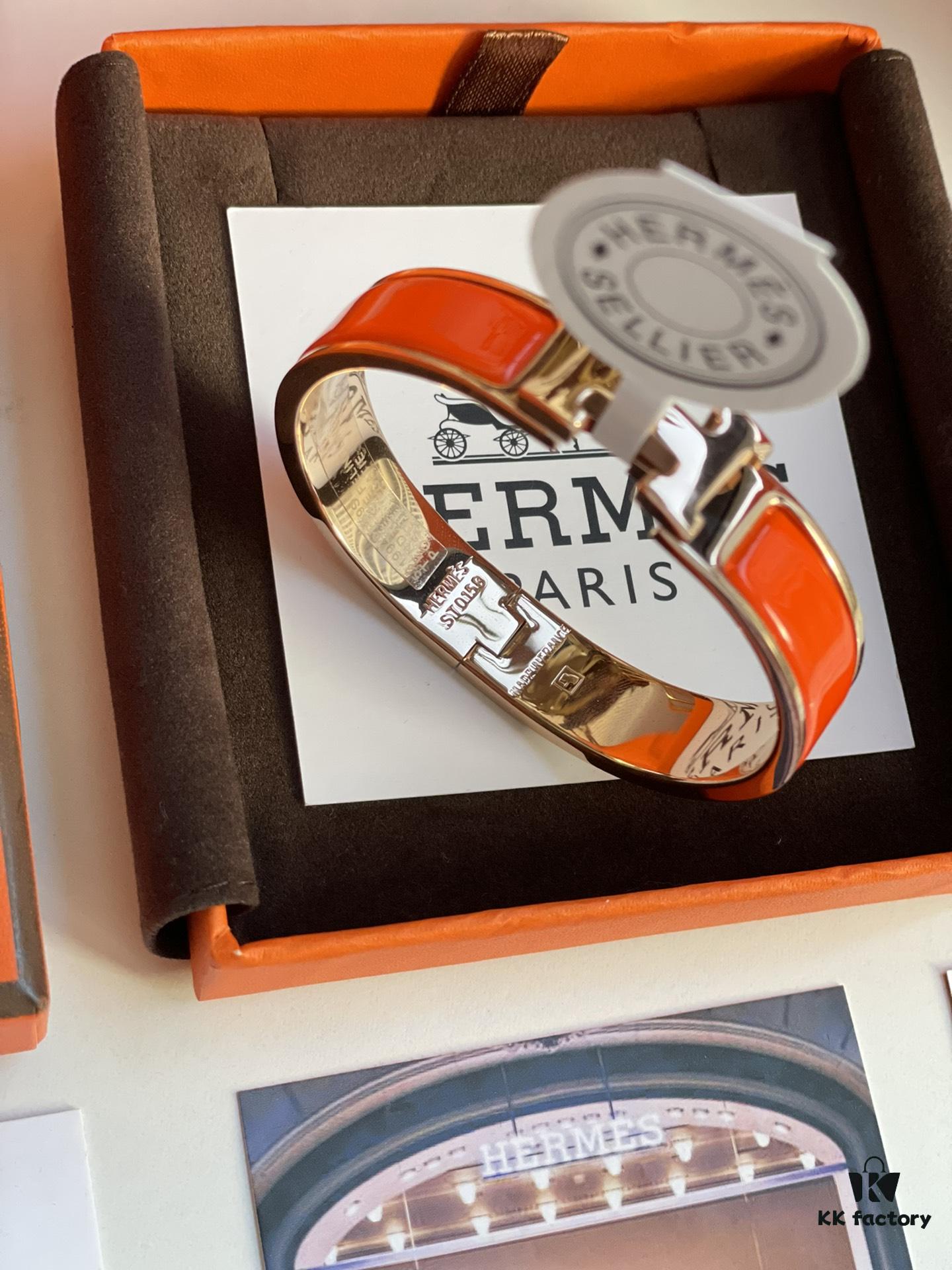 Hermes Overseas Loyalty Member Gift | Pop H Collection Bracelet in Rose Gold and Hermes Orange