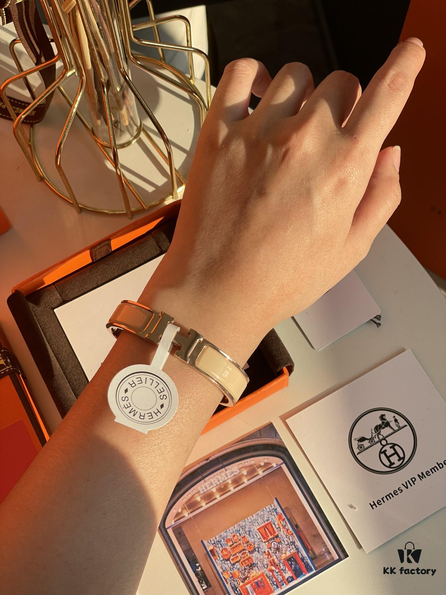 Hermes Overseas Membership Points Gift | Pop H Collection ✨ Rose Gold Milk Tea Color Bracelet