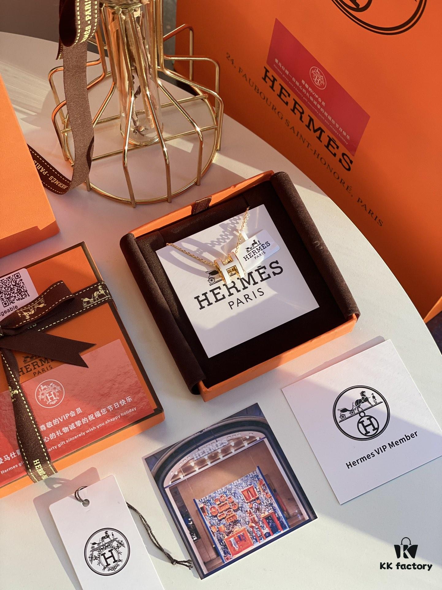 Hermes Overseas Points Member Gift HERMES | Pop H Collection ✨ Classic H Buckle, Timeless Design 🥰 Clear Engraving at Bottom, Gold Milkshake White, Identity Strap, Points Card, Tags, Full Packaging