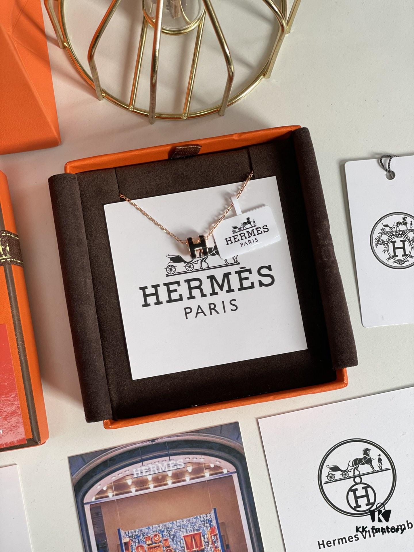 Hermes Overseas Points Member Gift | Pop H Collection ✨ Rose Gold with Black Linlang Mini Size | Classic H Buckle, Timeless Design 🥰 Clear Engraving at Bottom, Linlang Craftsmanship | Includes Identity Strap, Points Card, Labels, Full Packaging