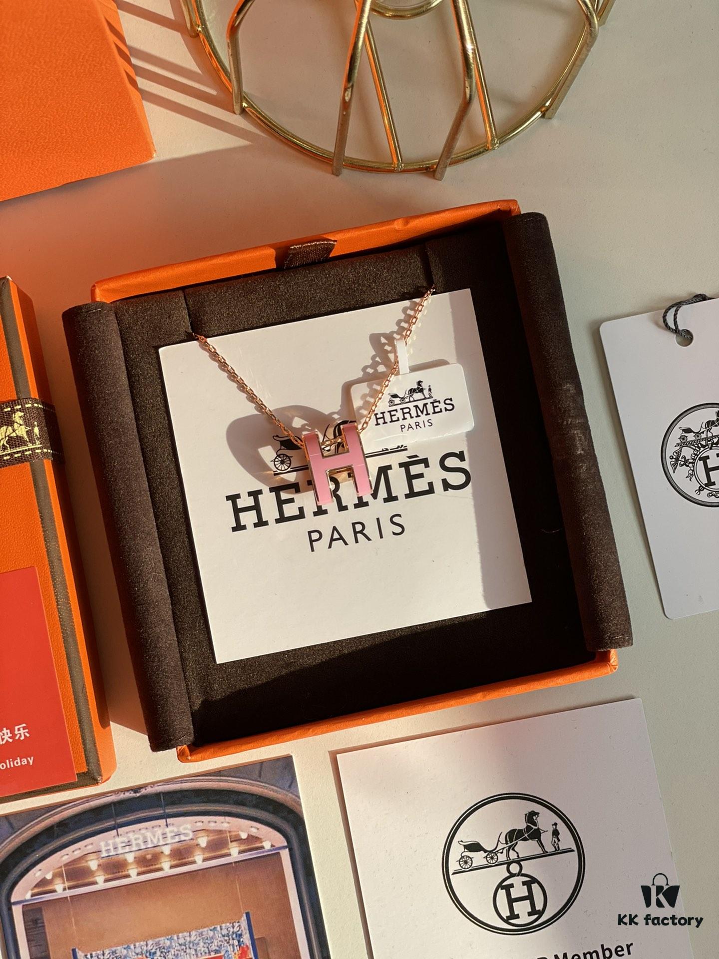 Hermes Overseas Points Member Gift HERMES | Pop H Collection ✨ Classic H Buckle, Timeless Design 🥰 Clear Engraving at Bottom, Rose Gold Pink Tone, Identity Strap, Points Card, Tags, Complete Packaging
