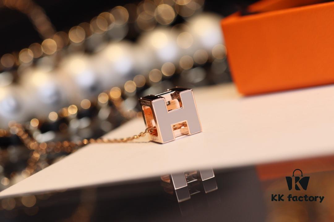 Authentic Hermes Shopaholic Series Necklace – Premium Perfect Version