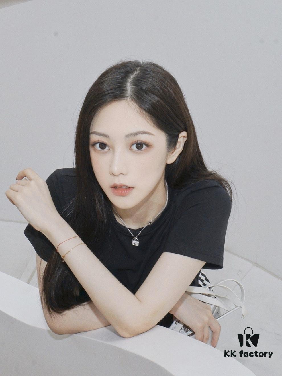 Hermès Kelly Bag Necklace, Small and Exquisite, Full of Luxury Brand Charm