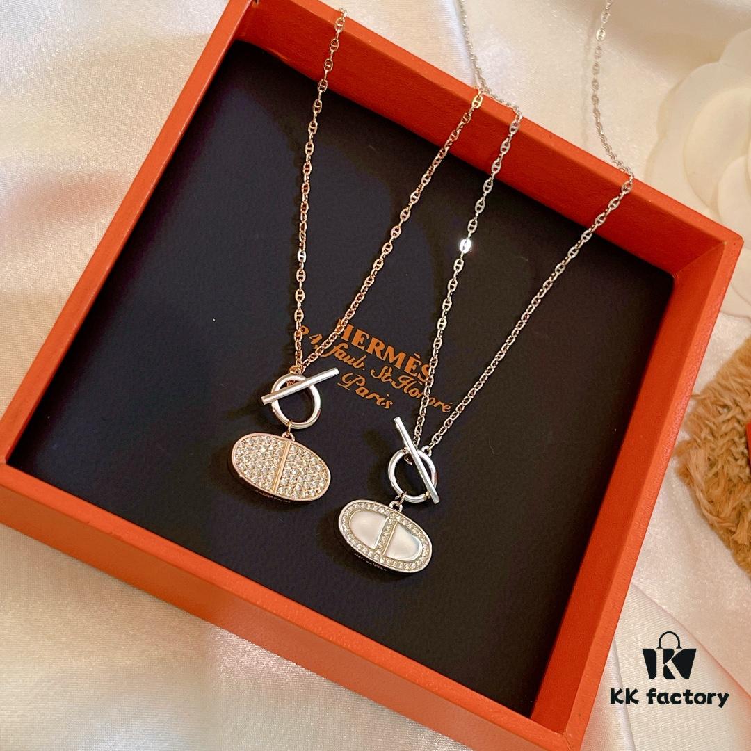 Hermès 2021 New Arrival Popular Double-Sided Pig Nose Necklace 🐽 Platinum and Rose Gold Plated Couple Pendant Chain