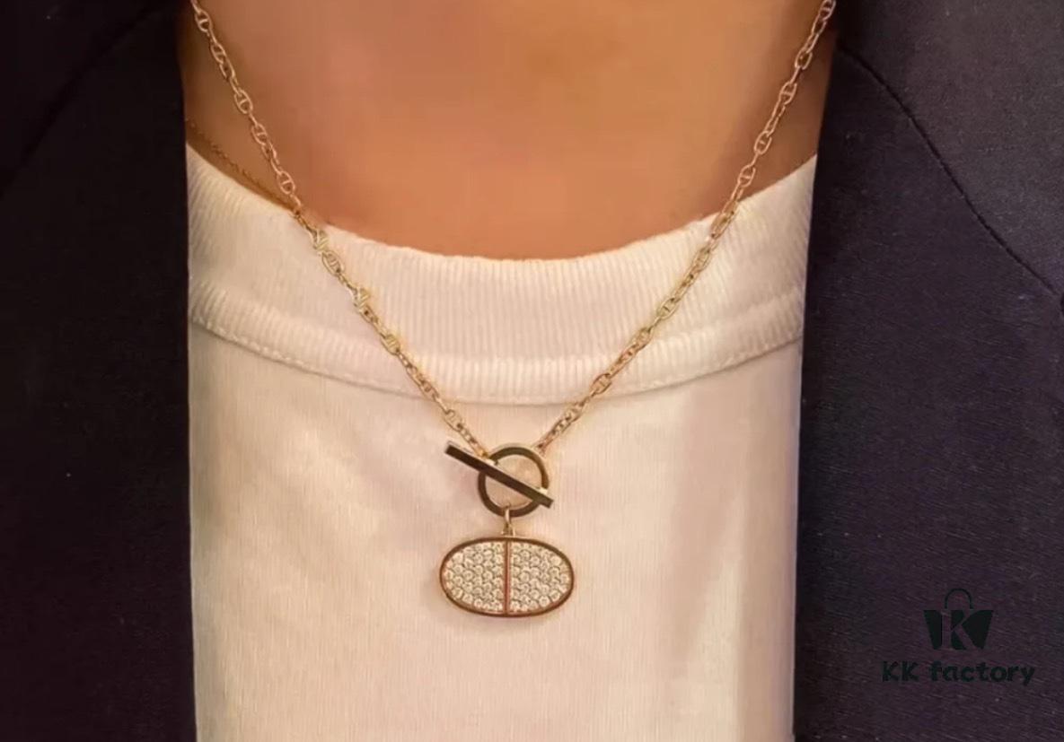 Hermès 2021 New Arrival Popular Double-Sided Pig Nose Necklace 🐽 Platinum and Rose Gold Plated Couple Pendant Chain