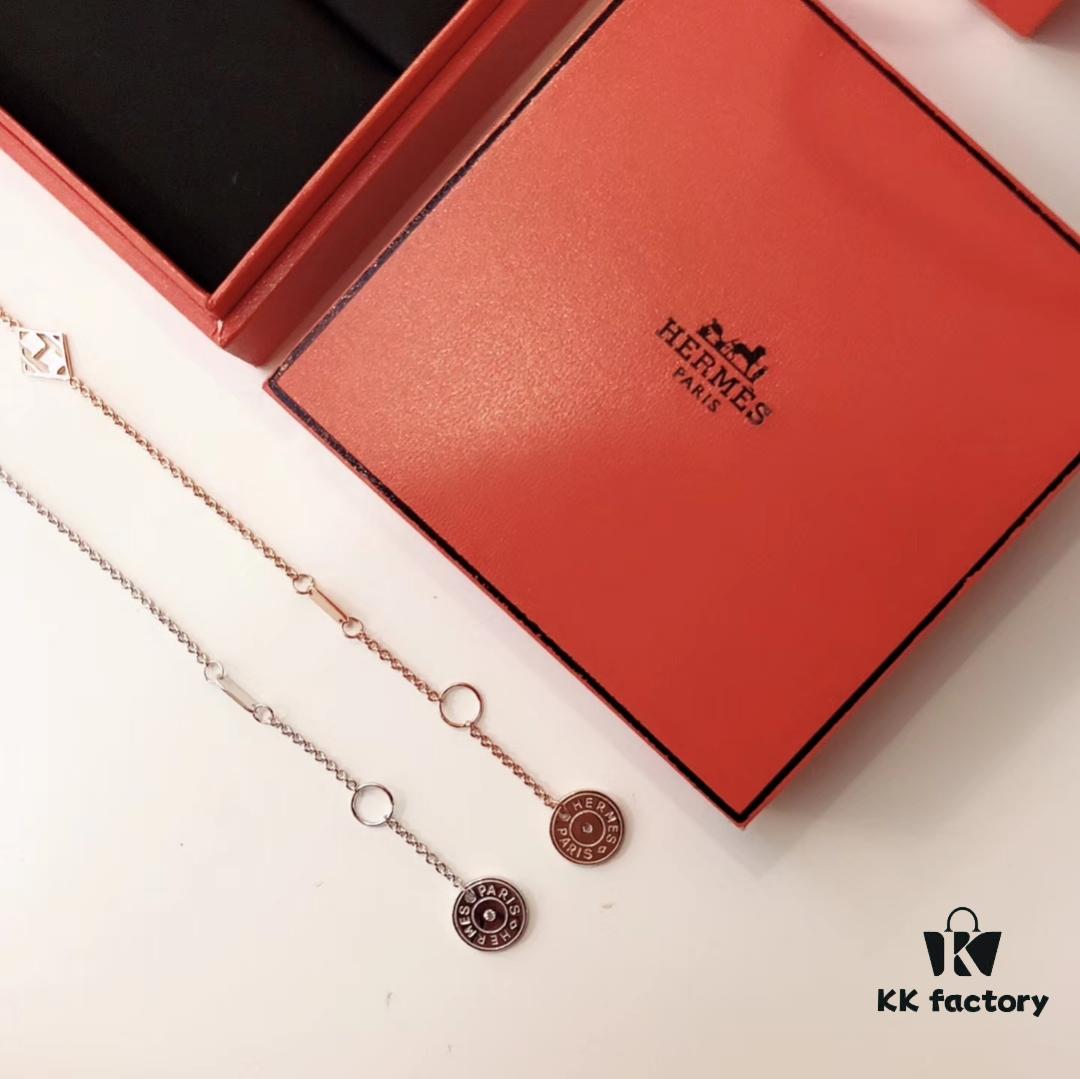 Hermes Diamond-Openwork H Bracelet, Extremely Versatile and Brightening with Minimalist Style