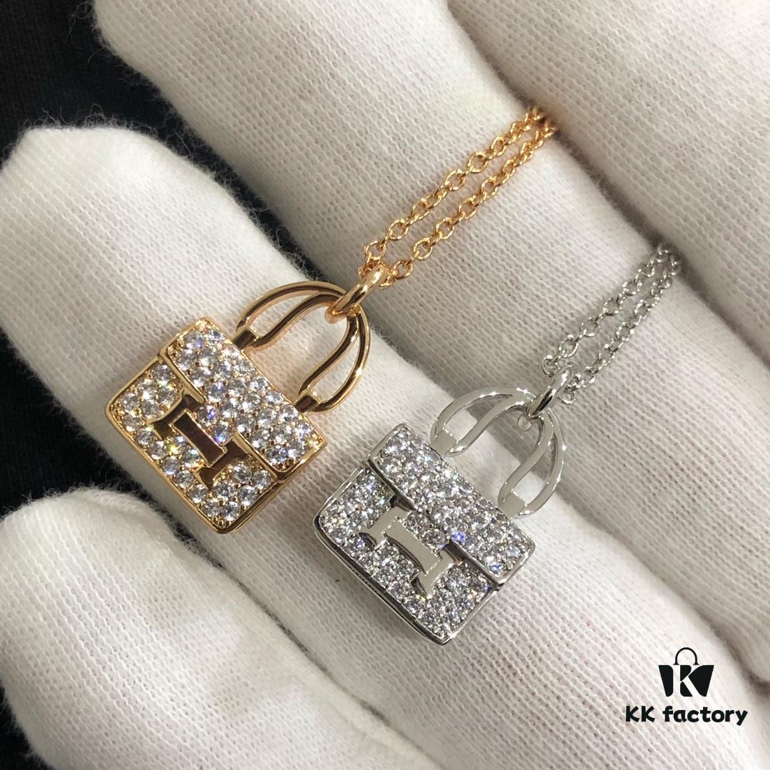 Hermès Latest Version Kelly Bag, Redesigned and Very Appealing