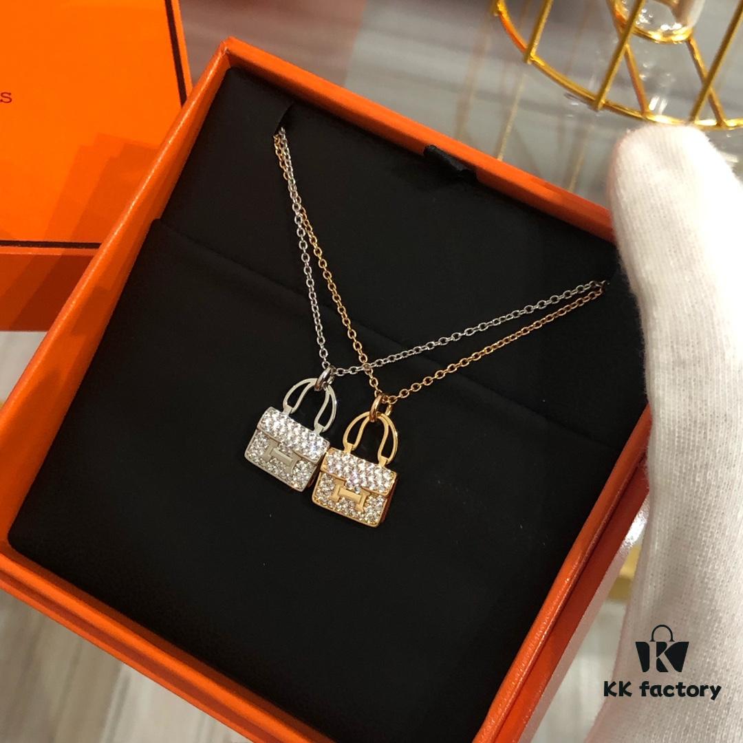 2021 Latest Version Hermes Kelly Chain Necklace, Z-Premium Custom Grade with 0.5 Micron Thick Gold Plating, Perfectly Polished 360-Degree Finish, Authentic Engraving, Miniature Design for Ultimate Elegance