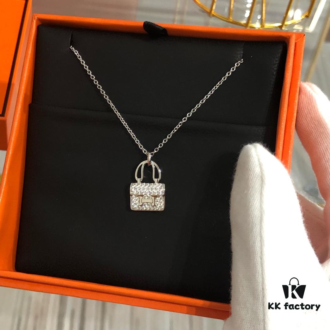 2021 Latest Version Hermes Kelly Chain Necklace, Z-Premium Custom Grade with 0.5 Micron Thick Gold Plating, Perfectly Polished 360-Degree Finish, Authentic Engraving, Miniature Design for Ultimate Elegance