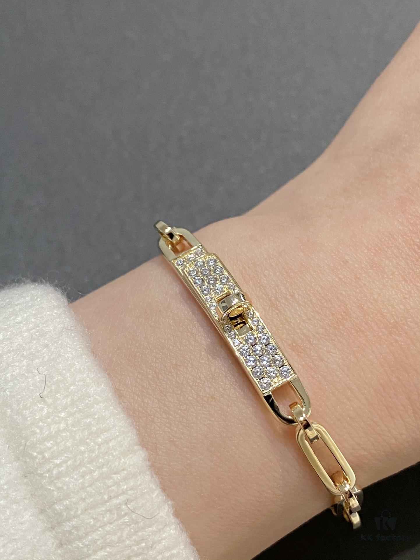 Hermes New Kelly Chaine Square Openwork Bracelet