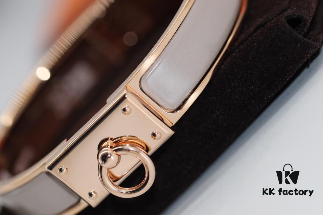 New Arrival Hermes-Inspired Enamel Bangle Bracelet with H Lock Clasp, Authentic Cloisonné Craftsmanship, 1μ Gold Plating, Lightweight Design at 36g