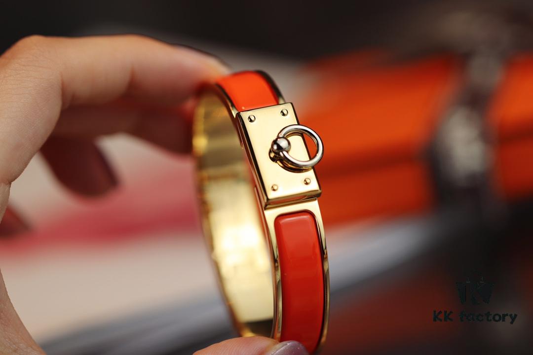 New Arrival H Bracelet Series Inspired by Hermès Circle and Padlock Design with Enamel Craftsmanship