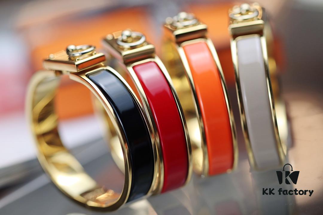 New Arrival Hermès-Inspired Clics Enamel Bracelet – H Lock & Ring Design, Genuine Enamel, 1-Micron Gold Plating, Lightweight at 36g