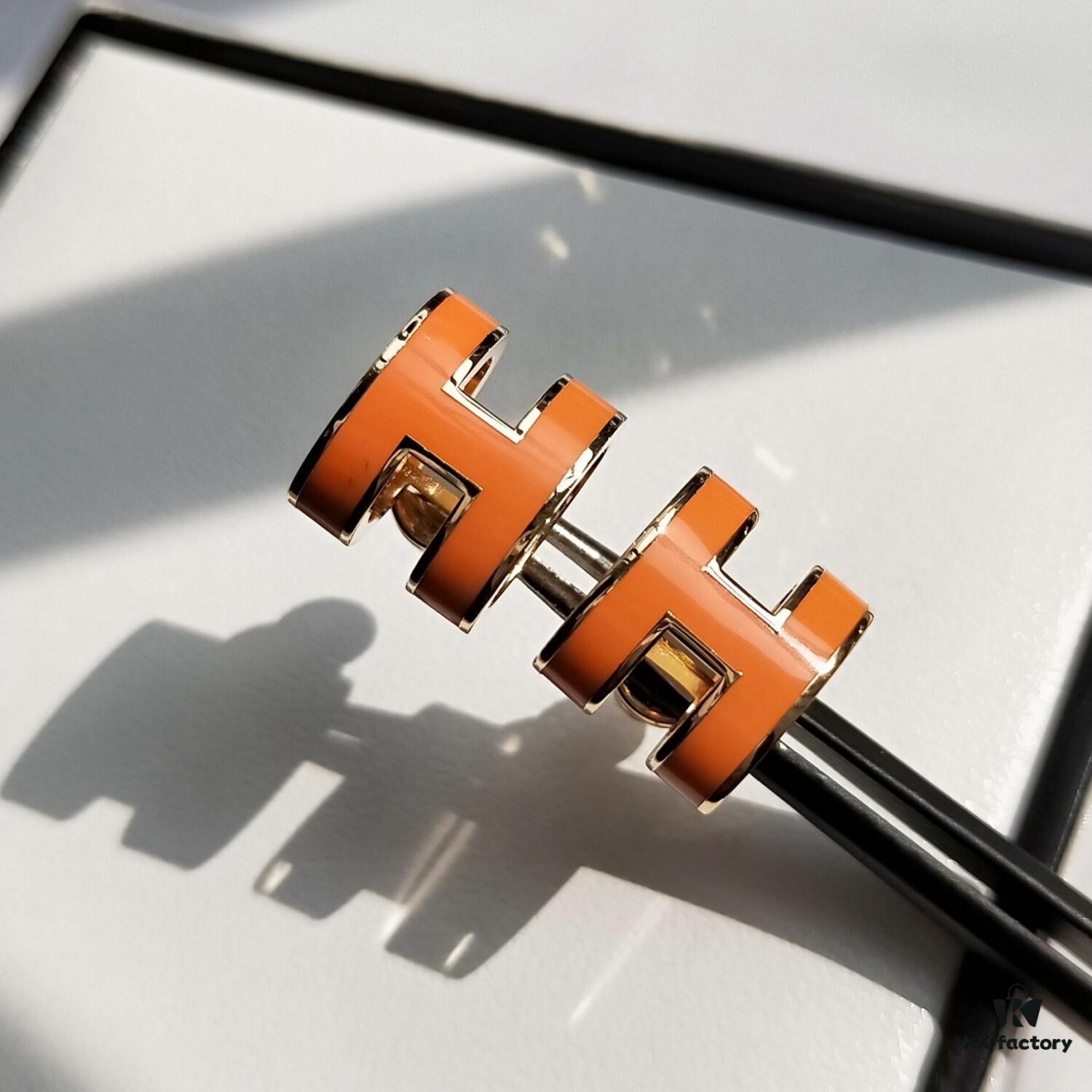 Hermes Pop Platinum-Edged H Enamel Stud Earrings with Authenticity Mark on Back – Latest Classic Enamel Design, Real Photo Details