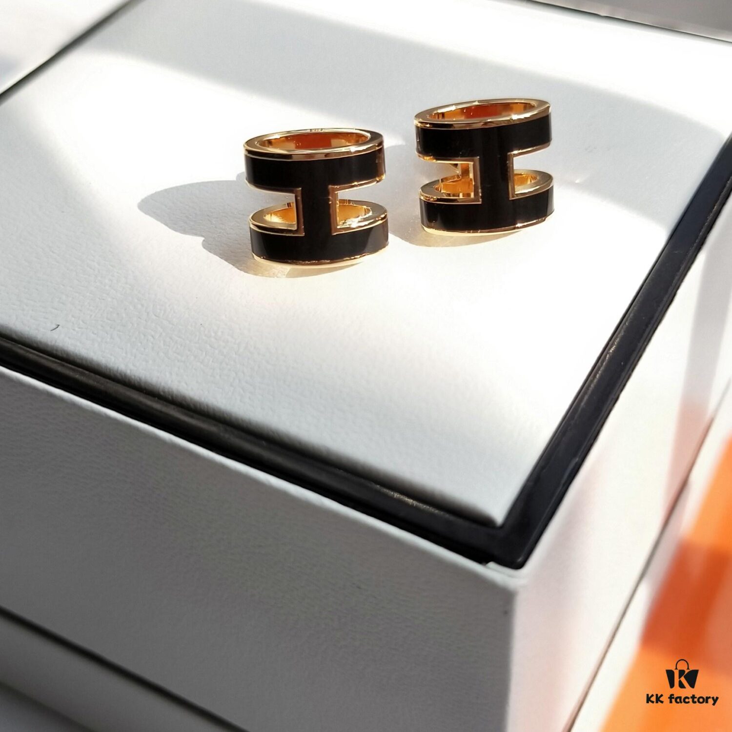 Hermes Pop Platinum-edged H Enamel Stud Earrings with Anti-counterfeit Mark on Backing Plug