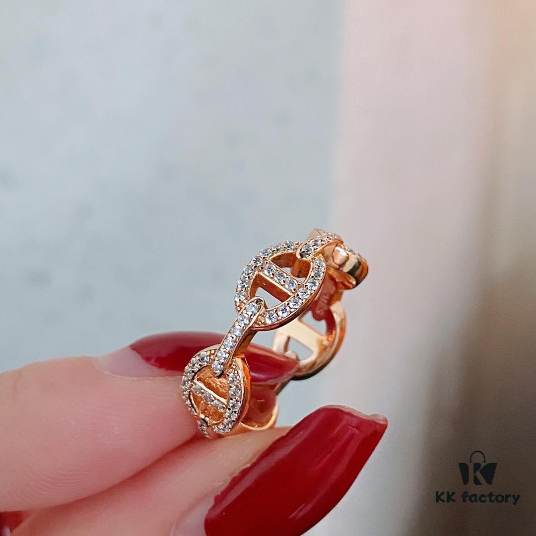 V Gold Series: Hermes Pig Nose Full Diamond Ring