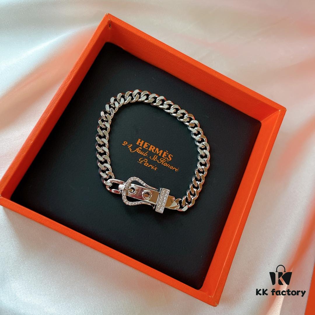 Hermes 2021 New Half-Pave Luxury Bracelet - Premium Custom Design with Imported V-Gold Plating and Micro-Paved High-Carbon Diamonds, Platinum and Rose Gold Options